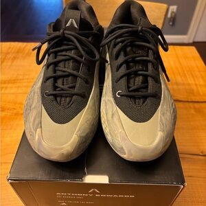 Adidas A.E 1 low Anthony Edwards basketball shoes